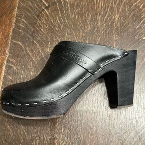 Swedish Hasbeens Clogs